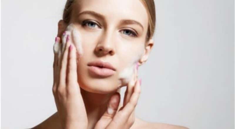 nettoyer votre visage